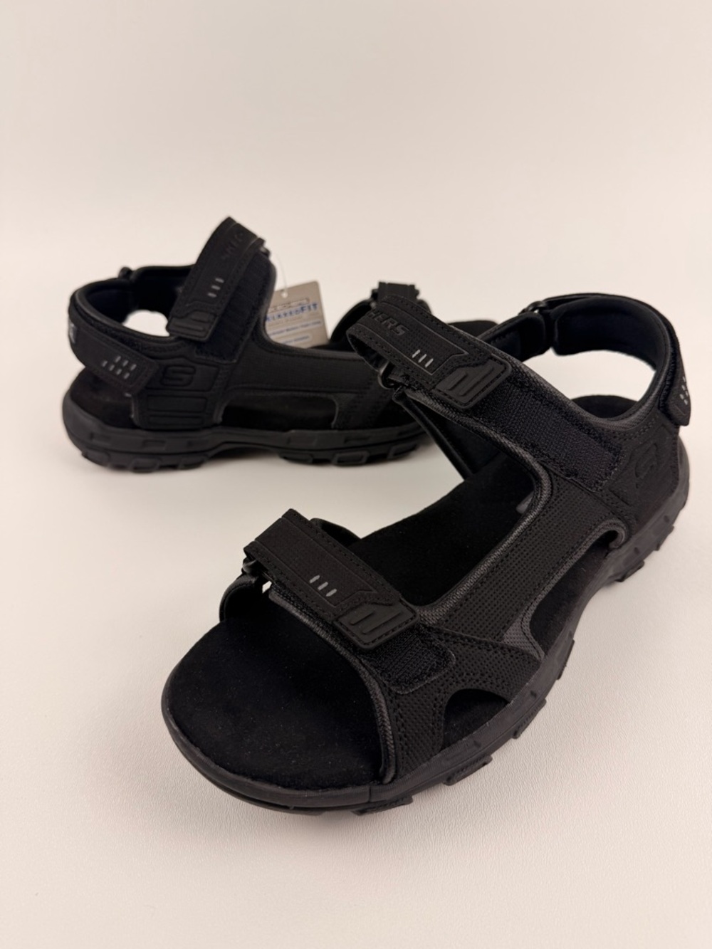 Skechers Men’s size 10 Garver Alec Memory Foam sandals